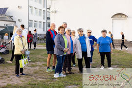 Grupa senior&oacute;w.