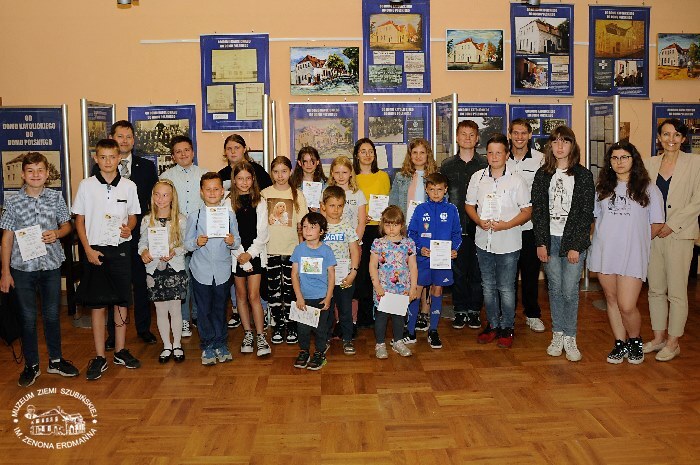Rozstrzygnięcie konkursu plastycznego - wręczono nagrody w muzeum